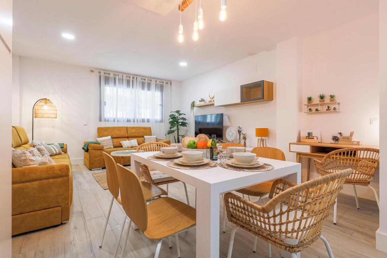 Family Suit Principal Encantos De Sevilla מראה חיצוני תמונה
