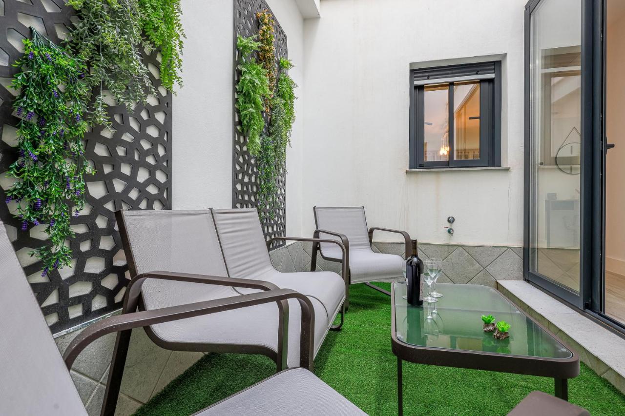 Family Suit Principal Encantos De Sevilla מראה חיצוני תמונה