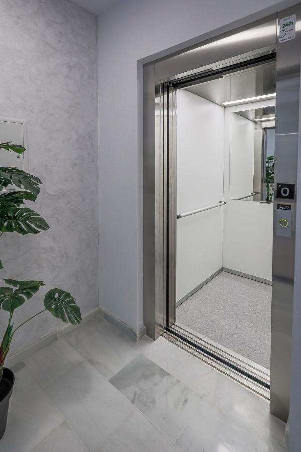 Family Suit Principal Encantos De Sevilla מראה חיצוני תמונה