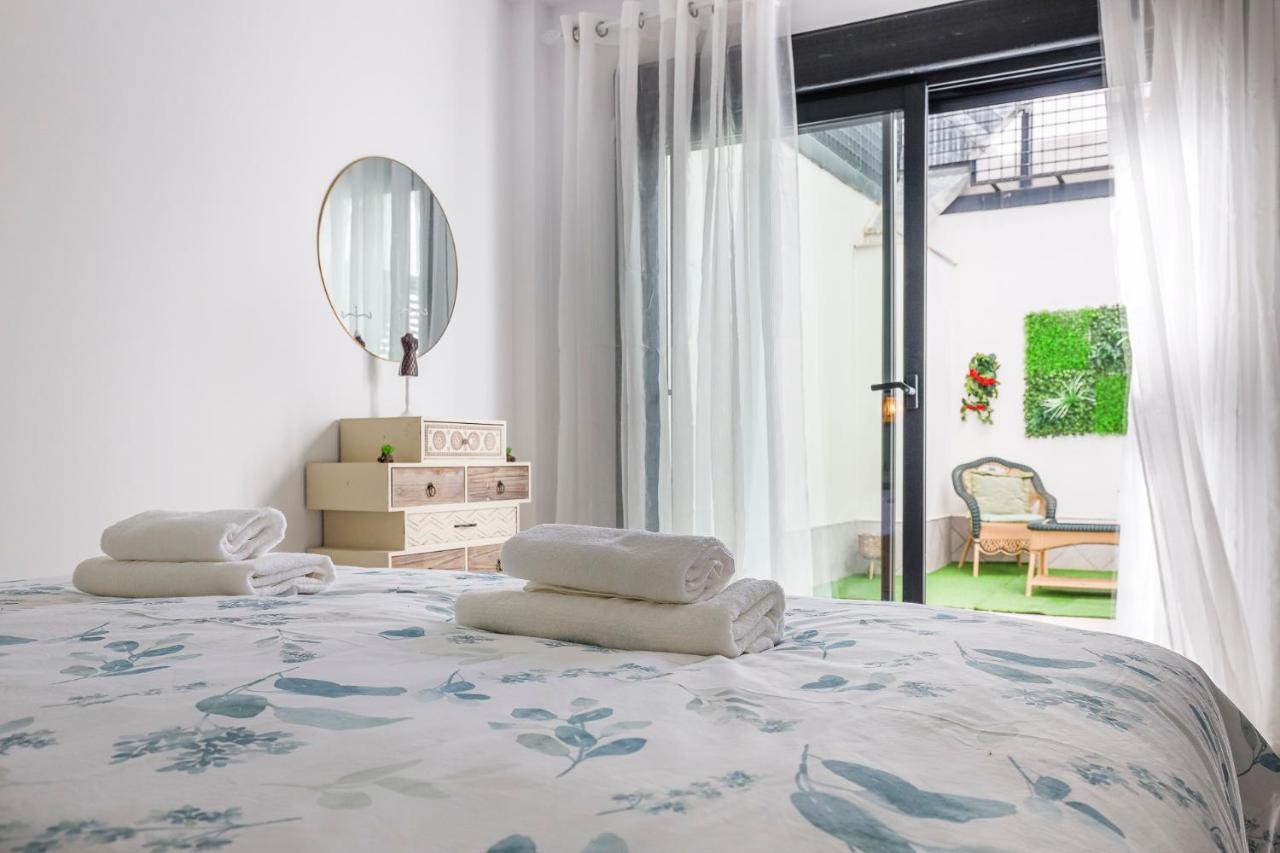 Family Suit Principal Encantos De Sevilla מראה חיצוני תמונה