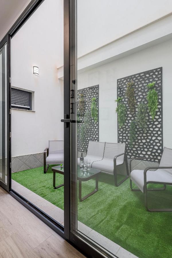 Family Suit Principal Encantos De Sevilla מראה חיצוני תמונה
